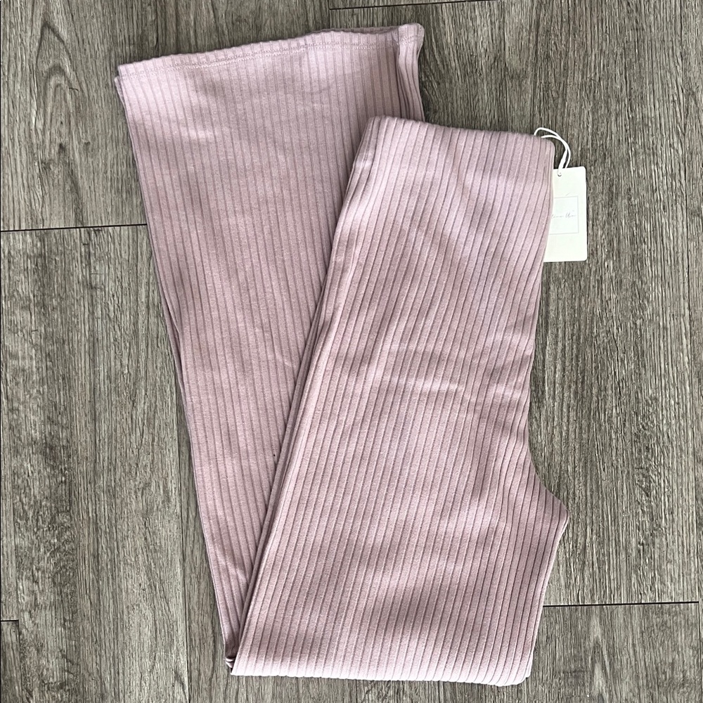 Mauve Ribbed Set - Picture 2 of 3